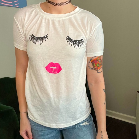 Short sleeve white graphic T-shirt - Picture 2 of 4